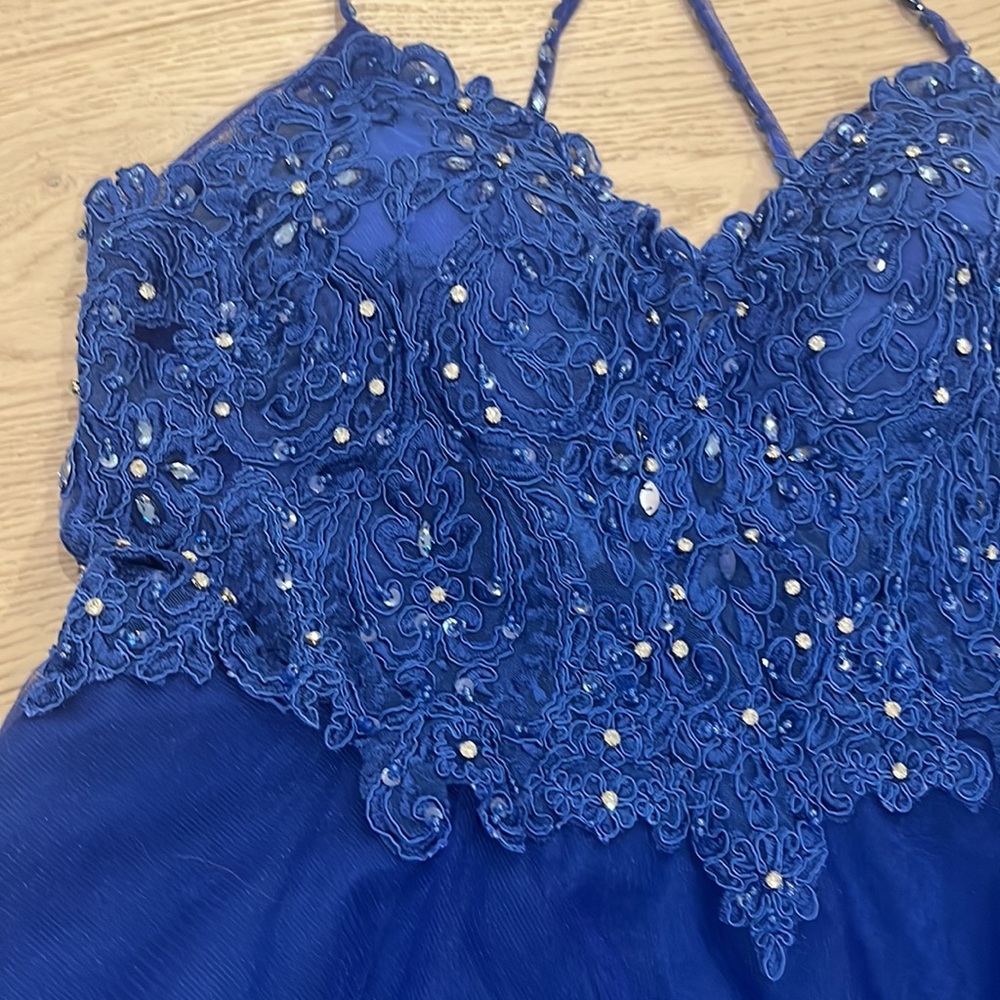 NWT Gorgeous gown a-line v-neck tulle skirt size 12